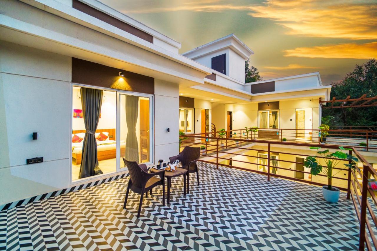 Canvasand By Eease Hospitality Hotel Nagaon  Exterior photo